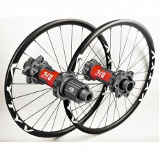 MTB wheelset based on DT Swiss 240 EXP IS Straightpull hubs by WHEELPROJECT