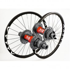 MTB wheelset based on DT Swiss 240 EXP CL hubs by WHEELPROJECT